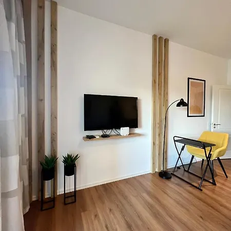 アパート Yellow *