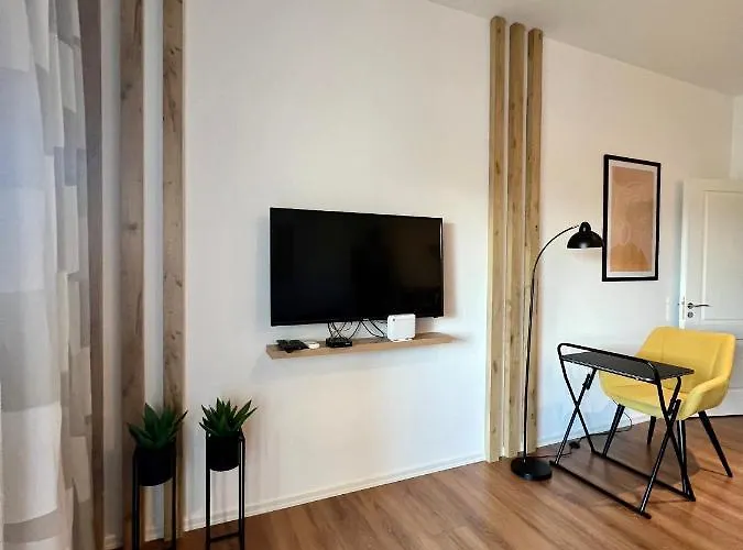 Apartament Yellow *